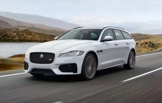 ATOB Minicabs Stansted, Personal Cars, Taxis in Stansted